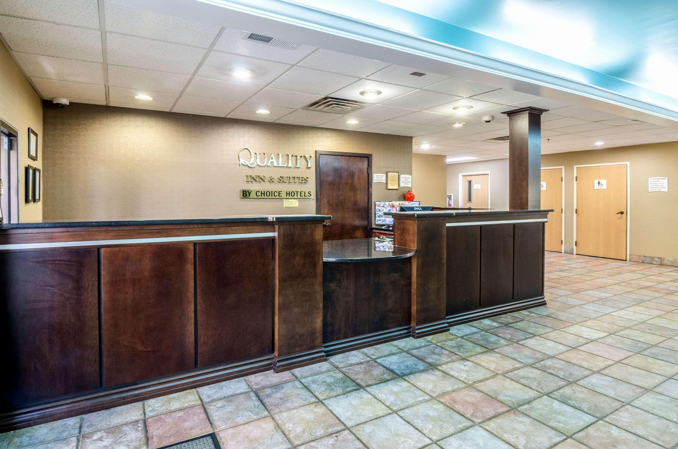 Spark By Hilton Wytheville East Main Street Eksteriør bilde